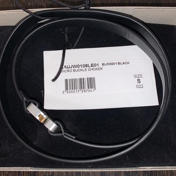 1017 ALYX 9SM Micro Buckle Choker - Picture 5 of 10